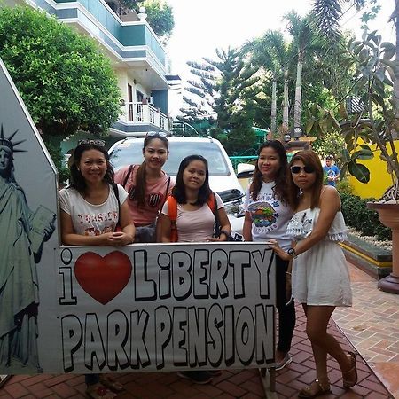 Liberty Park Pension Puerto Princesa Bagian luar foto