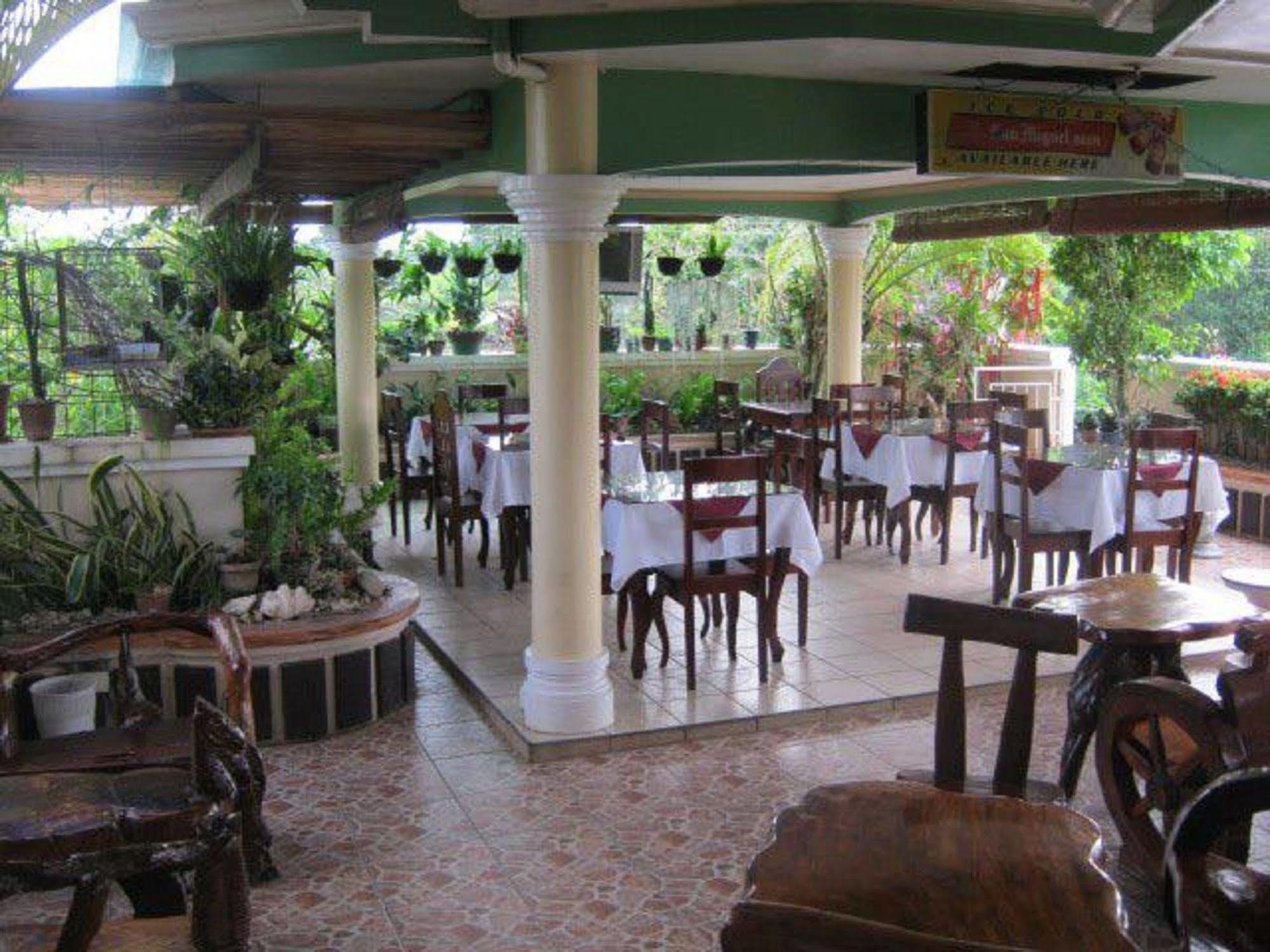 Liberty Park Pension Puerto Princesa Bagian luar foto