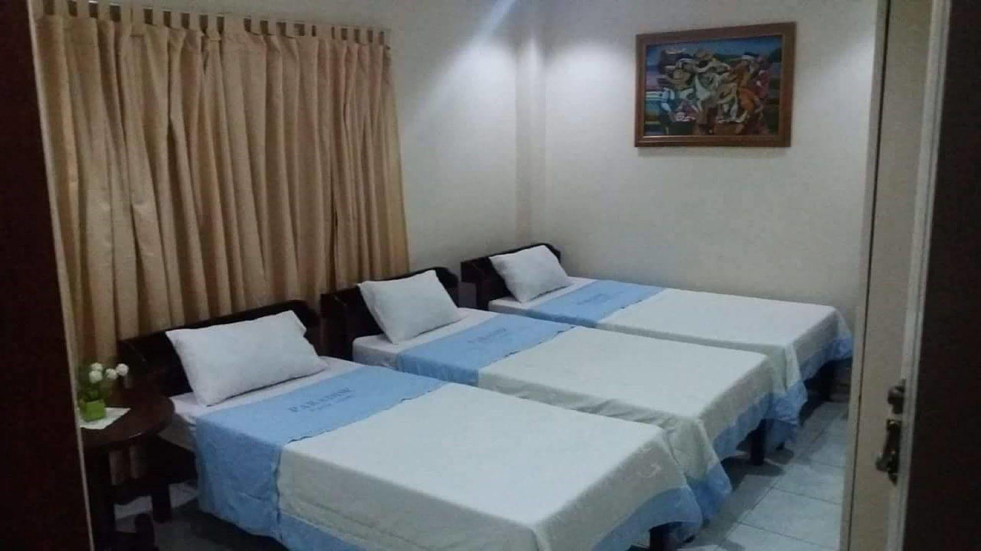 Liberty Park Pension Puerto Princesa Bagian luar foto